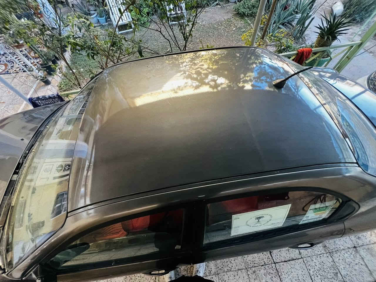 السلام عليكم السياره للبيع هوانداي سواناتا صالون جاهزه منكلشي خير من الله السياره رقم بغداد إنكليز راح نستلمه كفاله عامه من ضربه صبغ عامه للجماليه خياس مابيه $***********$ السعر 52 وبيها مجال
