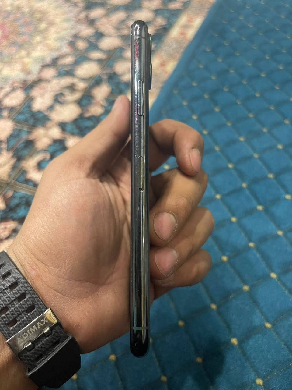 سلام عليكم للبيع ايفون ١١برو ماكس جهاز مكفول مبدل بس شاشه وشرط اصليه ٣خيارات ذاكره٢٥٦ بطاريه عله البلاد ٧٤بي اصراف قليل جهاز وارد امريكي ونضيف كلش رايده ٢٧٥ وبي مجال للشراي مكاني نجف حي ميسان وهاذه رقمي ***********
