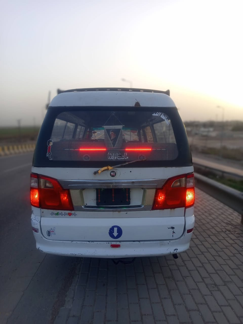 السلام عليكم اعيد نشر بسبب وعود الكاذبه اقره المنشور للخير فتون9جامات الباب شديتهن كشر بلادي سياره جاهزه مكينه جديده كير رابع يفلت فقط اكسن مكفول شواصي نضيفه ابيع موصليه مالي علاقه بكلشي تخم تاير باور كرهبائيت كله شغاله ربع مذب عليه مراوس حسب القناعه سعر 23قفل باتري ودينمه وراديتر وسلف شرط حاويه ملاحضه سله مو وياههه وسياره شوفت عينك مكاني واسط صويره شراي اتصل ***********
