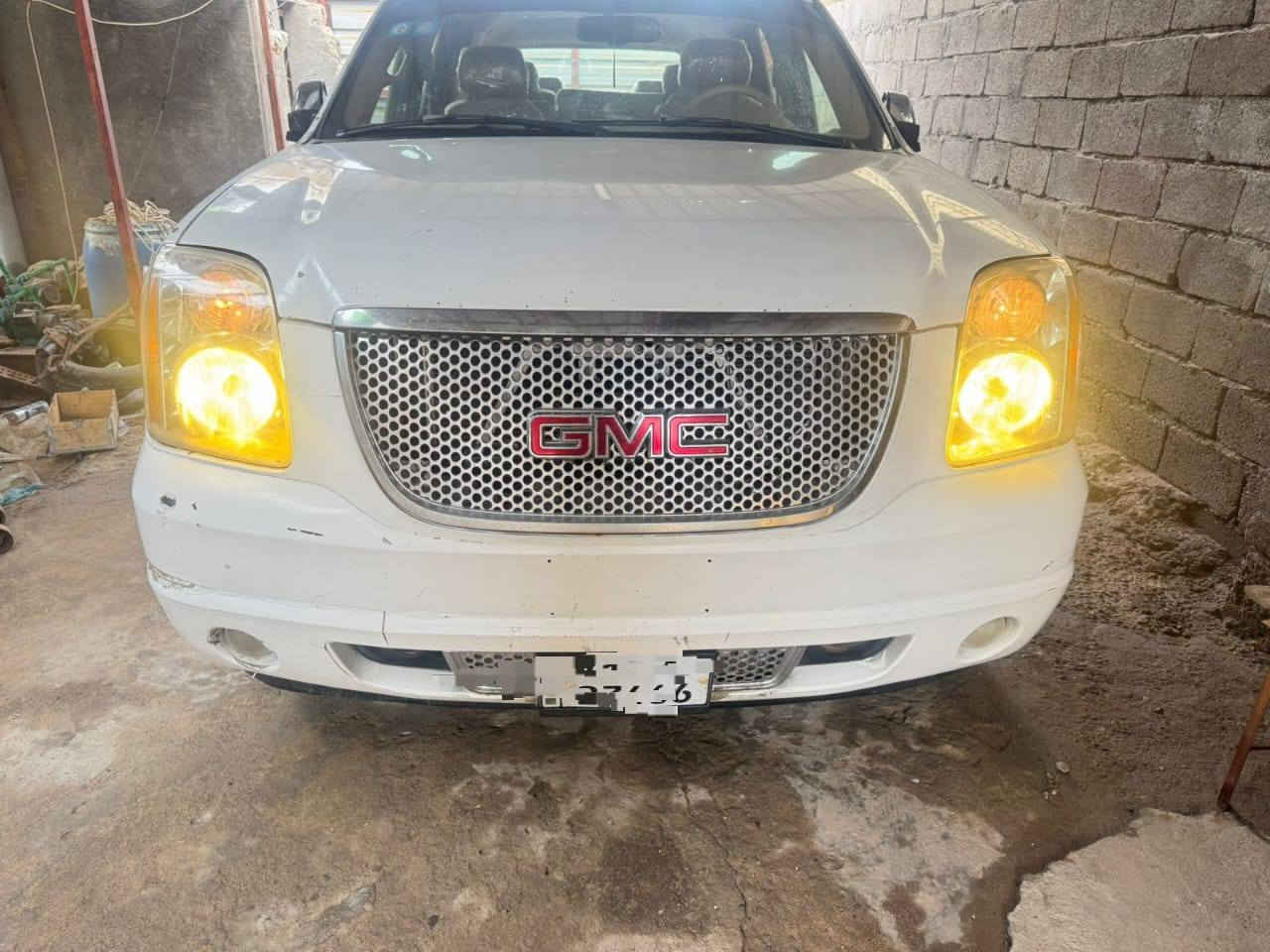 جي ام سي يوكن 
مديل2007خليجيه 
........................... 
كفاله ضربه تبديل صبغ 
عيب شرعي كله مكفول
............................. 
 مكينه مكفوله
كير مكفوله
وحداده جاهزه
............................ 
 ويل كب 2022 تأيرات جدد
تبريد تدفئه كله جاهز
............................. 
مرايات شفط 
منضومة زنون
تشغيل عن بعد
.......................... 
سنويه 2030
هزه جديده 
بسمنه السياره
تحويه ثاني يوم 
.......................... 
السعر 190بيه مجال بسيط
البصره ابو الخصيب حمدان 
***********
