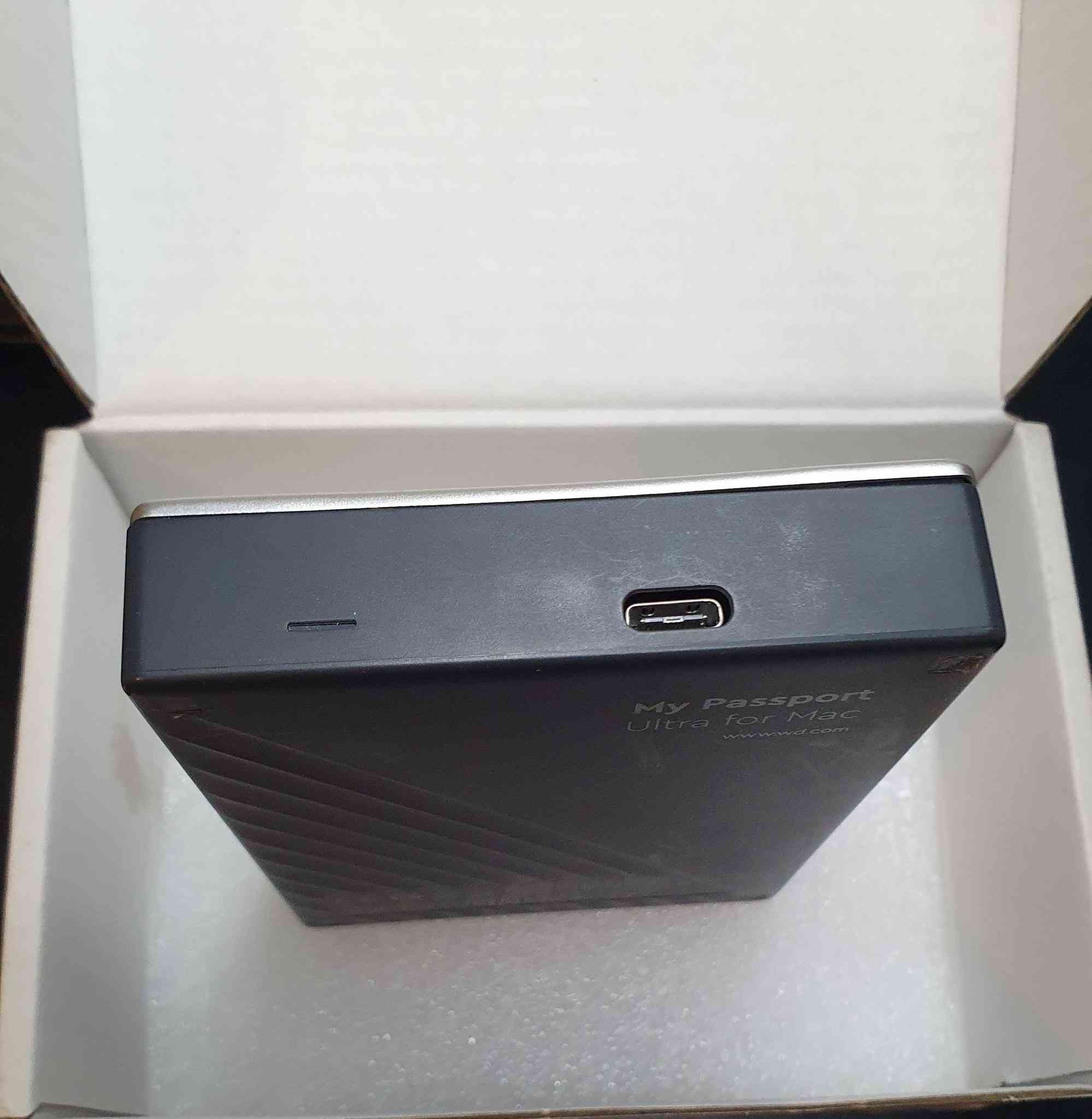 السلام عليكم توفرت هاردات ورامات وفلاشات احجام حقيقية وعلى الفحص
4 Tb
1Tb
256gb
128gb
64 gb


**إذا كنت صاحب هذا الإعلان وتريد حذفه لأي سبب، رجاءا أرسل رسالة إلى الدعم الفني**