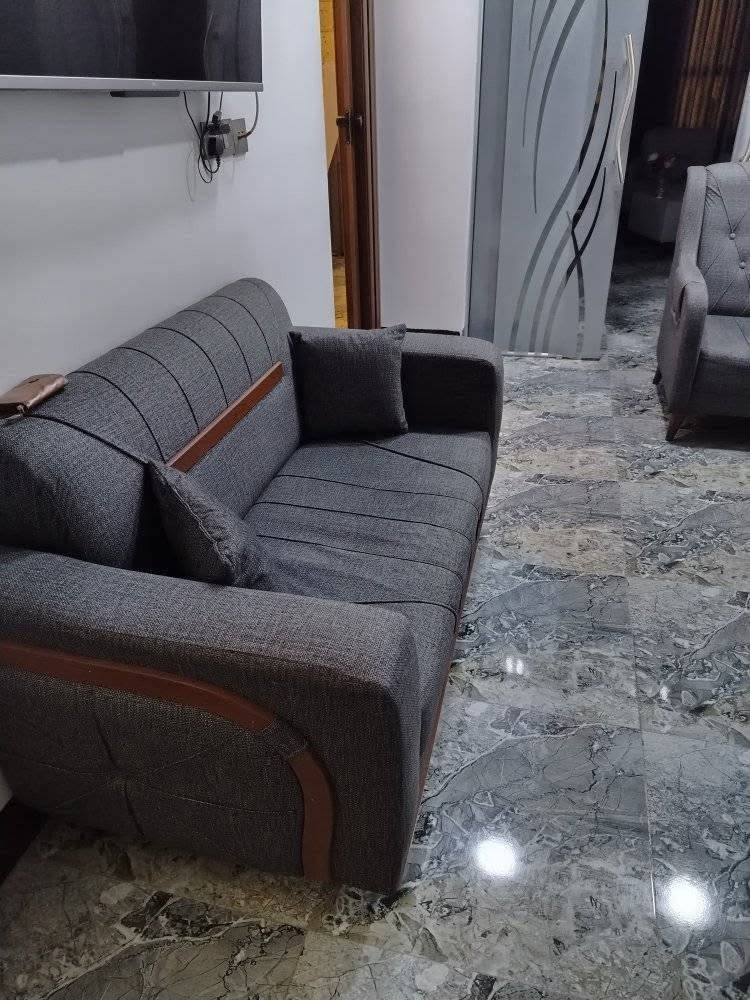 طخم للبيع 10 مقاعد حيل نظيف مستعمل شي قليل السعر 350 الف للاستفسار اتصال ع رقم ***********
