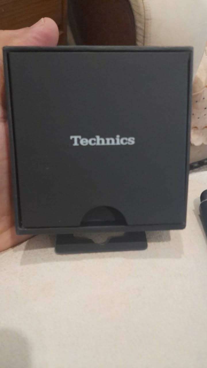 من رخصة الادمن ايربود Technics AZ100
اصدار 2026 جديد غير مستخدم


**إذا كنت صاحب هذا الإعلان وتريد حذفه لأي سبب، رجاءا أرسل رسالة إلى الدعم الفني**