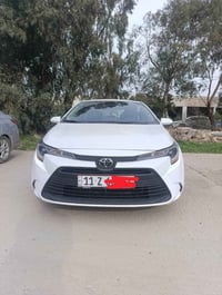 كورلا للبيع 2023 ماشيه13 ميل صبغ جاملغ وصندوق خلفي فقط بدون ايرباك  مح...