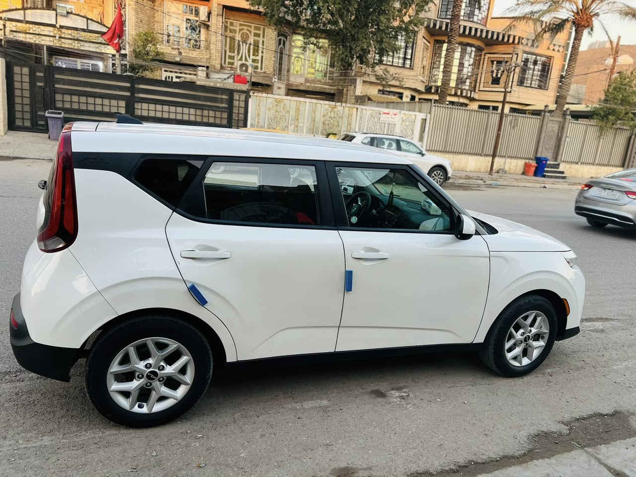 سلام عليكم كيه صول للبيع موديل 2022
امريكي حادثها بابين تبديل محرك 2000دوش 
سياره كلش جديده وحلوه رقم اربيل الجديد فول مواصفات بجم كبس السياره
مكان سياره بغداد ***********
