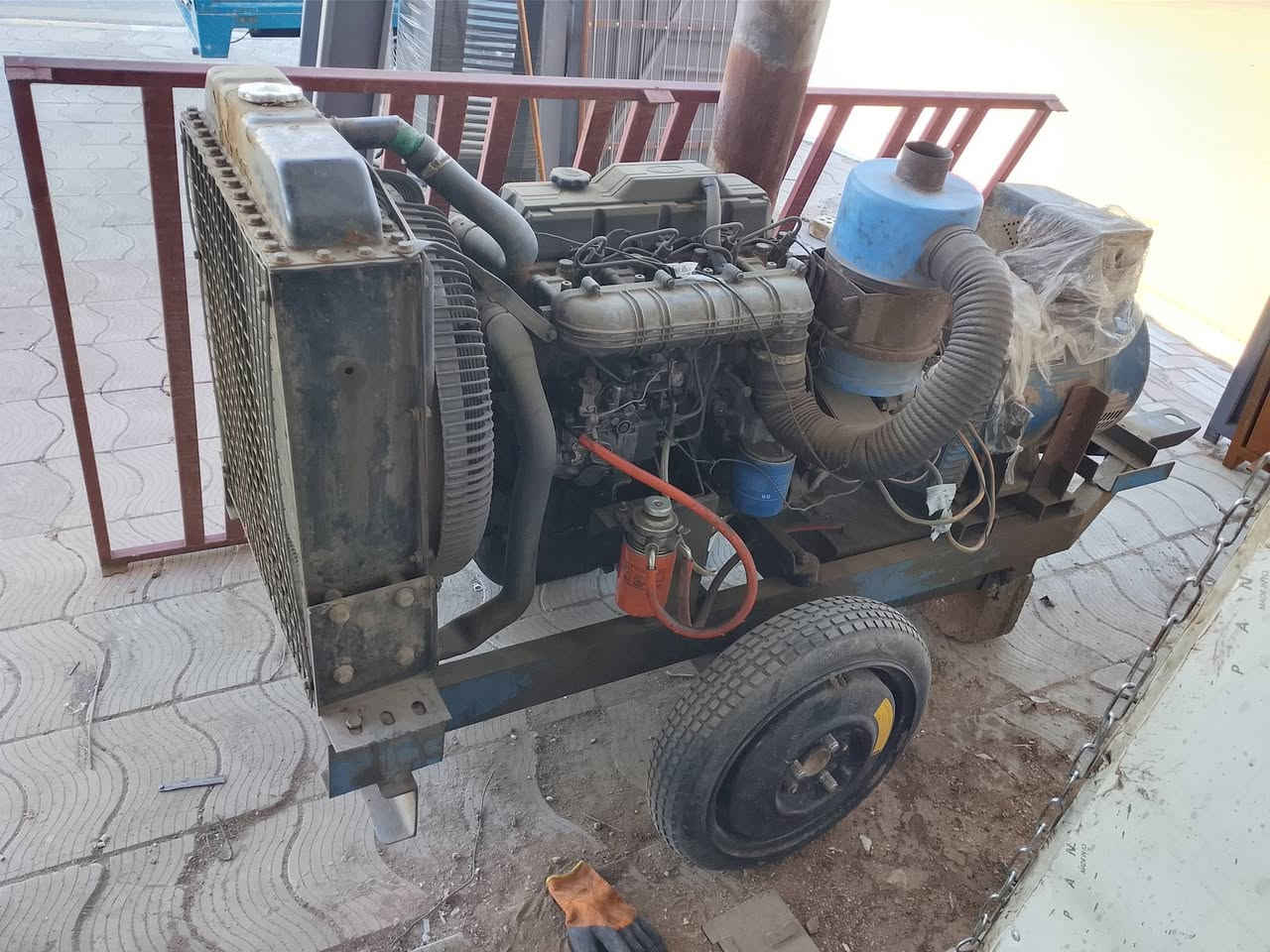 مولد كيا نضيفه شرط الفحص مكانها كربلاء سعرها 12ورقه ***********
