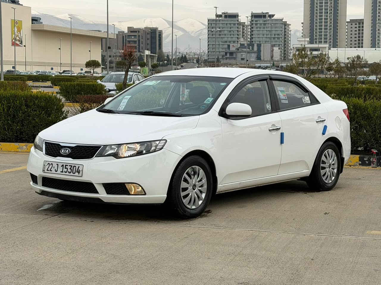 سلام عليكم اخوان كياسيراتو 2011خليجي اربيل رقم انكليزي تريد وكاله تريد تحويل بيه جاملغ المامي صبغ وربع الجاملغ الخلفي والباقي 
مكفول العنوان النجف 
السعر 98 وبيه مجال 
للستفسار 
***********
