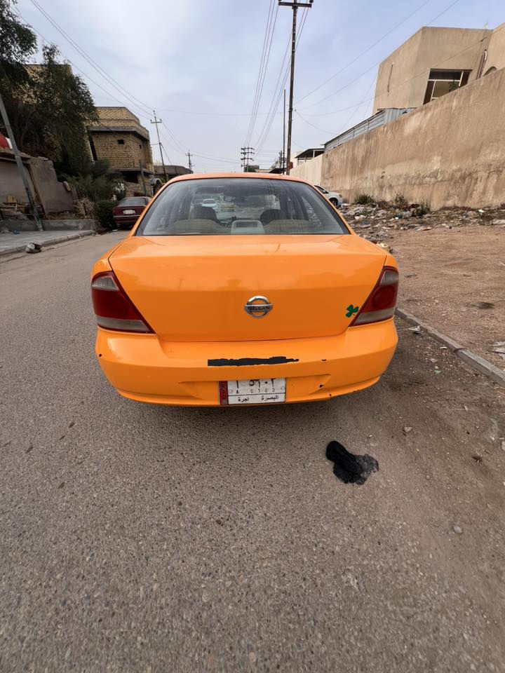 صني 2007 
بدون ضربة فقط طخات بسيطة 
مكفولة من العيب الشرعي 
گير  مكينه تبريد تدفئه حدادية طخم تاير سيارة جاهزة ماناقصها اي شي 
سعرها 76 بيها مجال بسيط 
مكانها ناصرية  

***********
