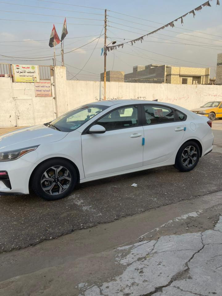 السلام عليكم كيافورتي موديل 2019
وارد امريكي مكينه 2000 دوش رقم بغداد بسمي 

ماشيه 77 مواصفات Sكير مكينه قفل شركه

التفاصيل بلسونر واضح 

مكاني بغداد حي اور السعر 117

موبايل 

***********
