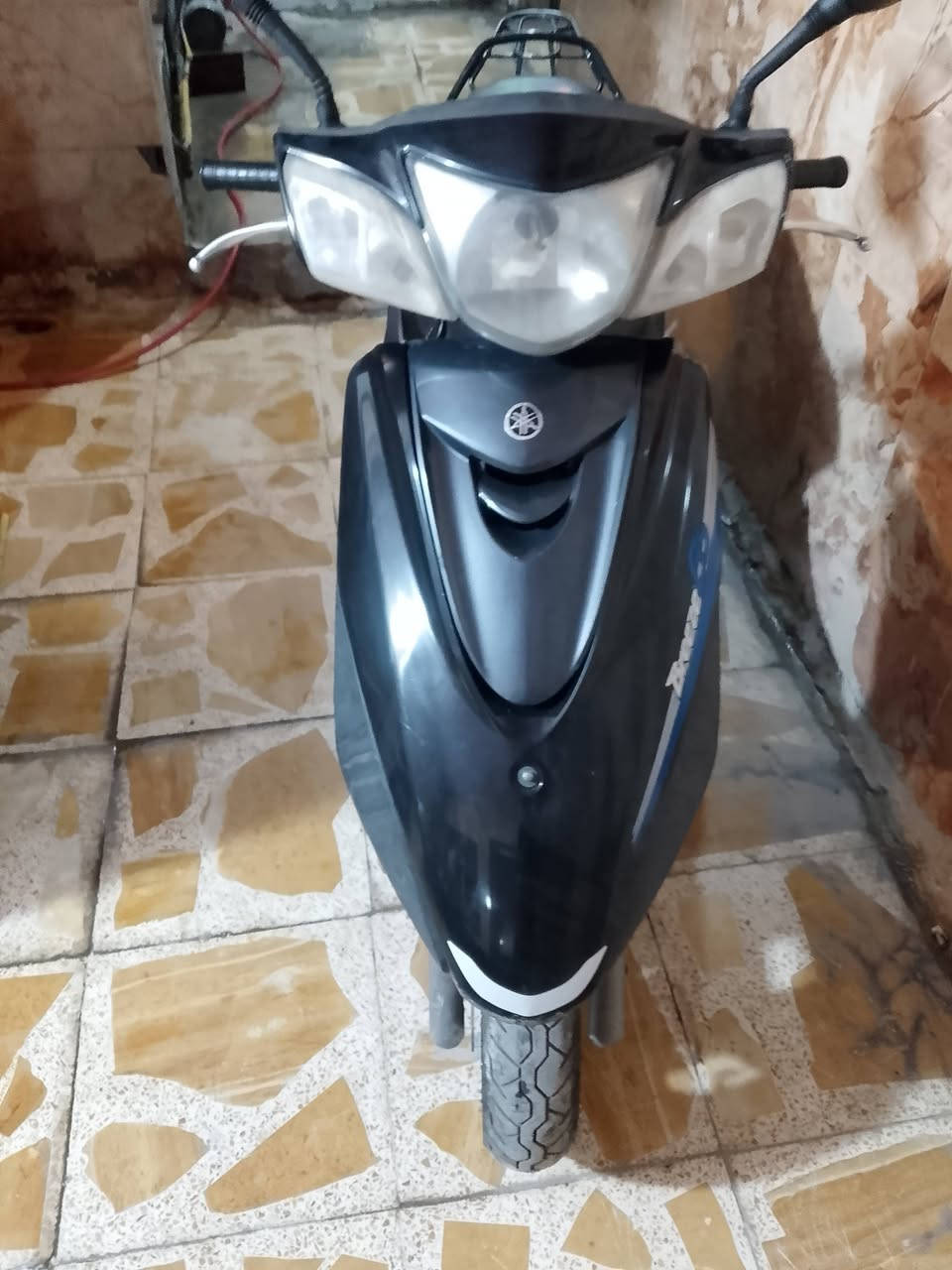 سلام عليكم دراجه نوزل بغبغاء ب٨٠٠ وبيه مجال مكاني مدينت صدر ***********
