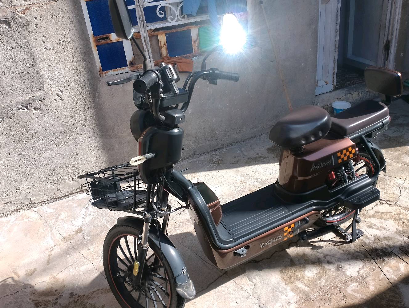 دراجه شحن نوع (ريان) نضيفه سعرهه375 البصره