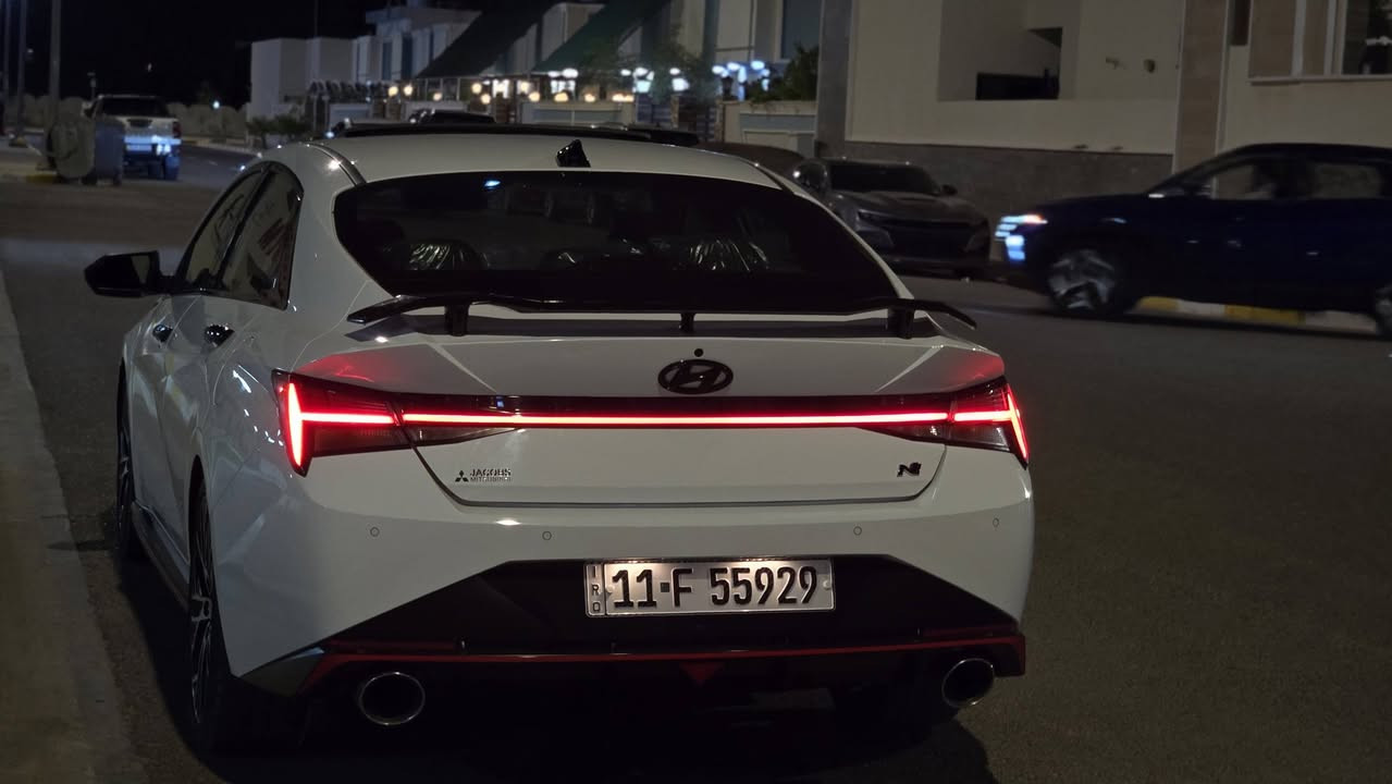 السلام عليكم شباب
شباب النتراN موديل 23 للبيع فقط
المواصفات :-
مكينه 2000 تيربو / 285 حصان 
كشنات رياضي +تدفئه
شاشه متصله 
فول تحكم ستيرن 
ويل قياس 19
رادارت 360 درجه
فتحه 
تبريد بيانو 
ماشيه 25 الف فقط
الحادث :- غرق 
السياره قبل 4 ايام ترقمت رقم بغداد بأسمي سنويه لل 31 

مكاني :- بصره ابو الخصيب جامع الشهيد طه 

رقمي :- ***********
