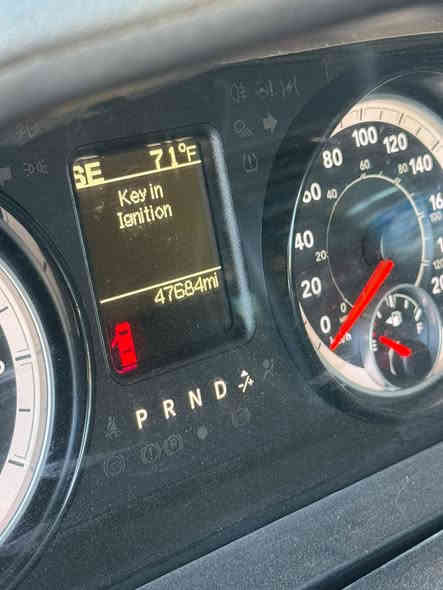 سلام عليكم للبيع فقط
دوج رام 2018 
محرك 5700 هيمي
ماشيه 47 الف حقيقي
رقم اربيل بسم شركه شرط التحويل
السياره فئه كلاسك
باب طويل بدي قصير
السعر مناسب جداً
مكان السياره بغداد
***********
