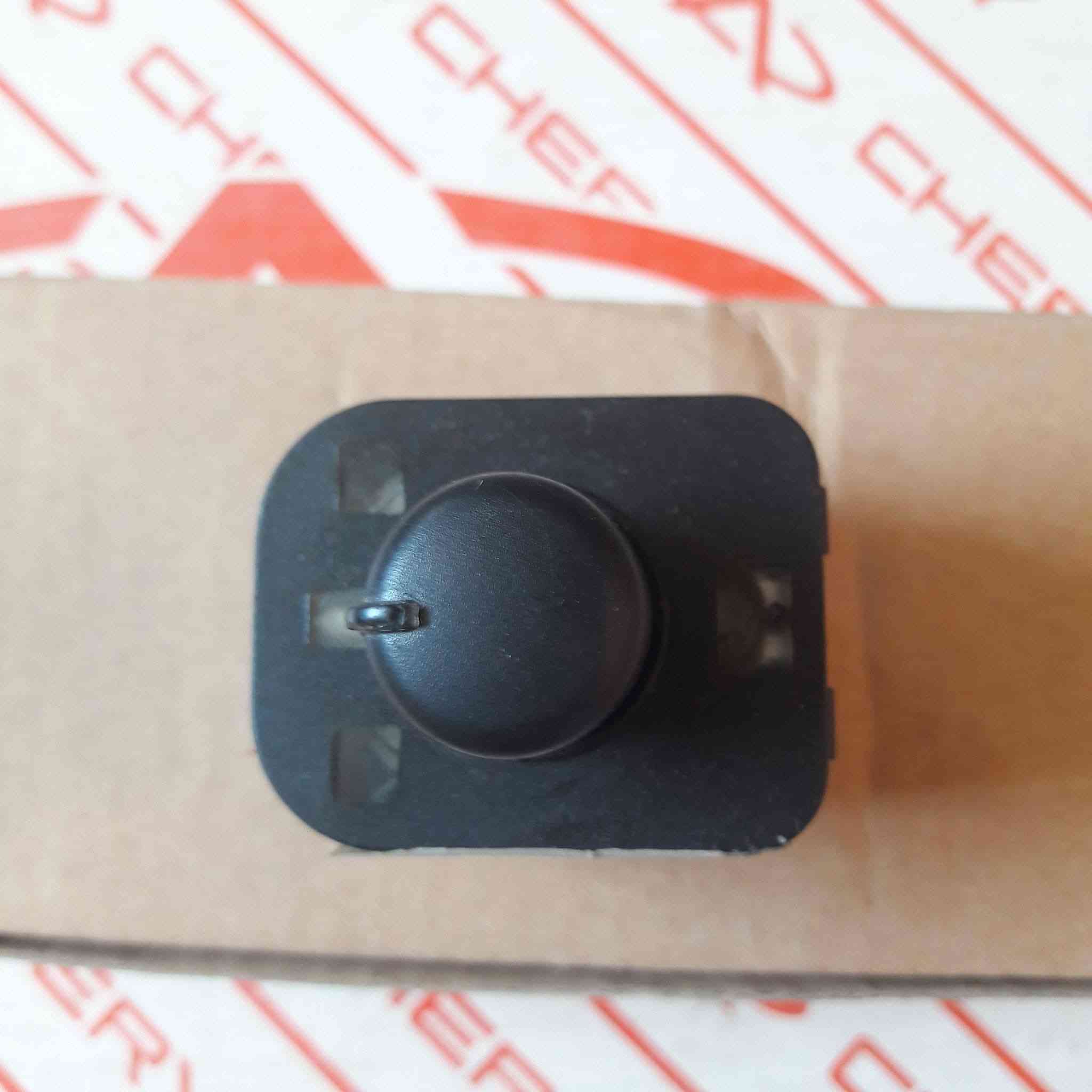 بسم الله الرحمن الرحيم ....

رمضان كريم... 

للبيع المواد التالية لسيارات شيري فلوين / كوين ...

حساس كم 
ماب سنسر
قبغ بنزين
دكمة المري الجانبية

المراسلة على ماسنجر
او *********** واتساب
توجد خدمة توصيل
