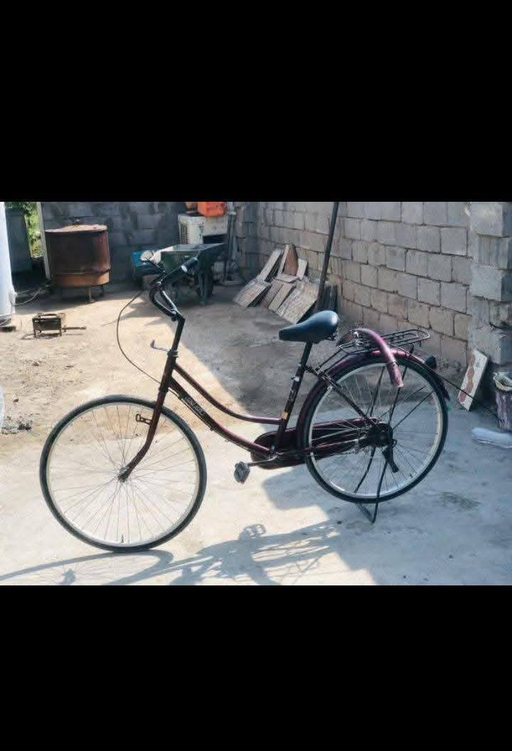 سلام عليكم باسكل للبيع حجم 26باسكل جاهز نضافه 75% غراضه كامله جاملغات اثنين السعر خاص علي لا ستفسار***********
