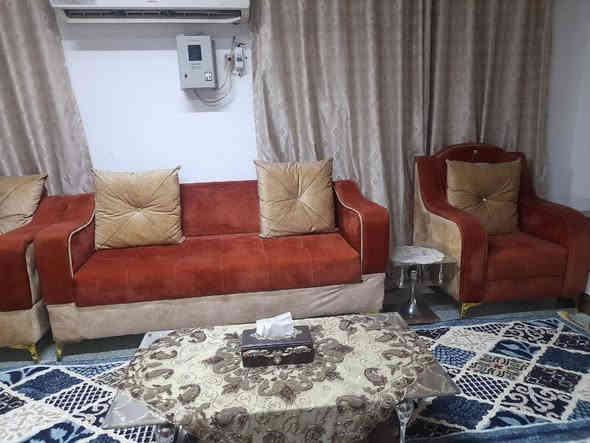 السلام عليكم تخم مع طبلات كلش جديد و انظف من الصور السعر ٥٠٠ عنواني دور النسيج ***********  و الخاص مفتوح
