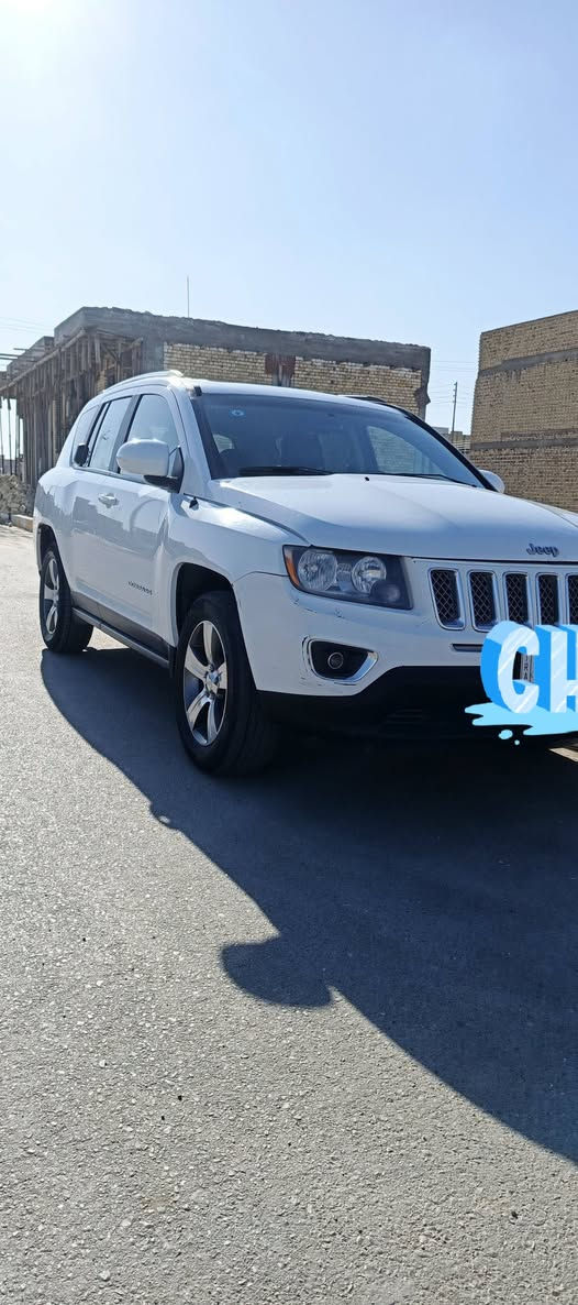 جيب كومباس 17رقم ذي قار سياره جديده السعر100 أتصل *********** ناصريه مركز
