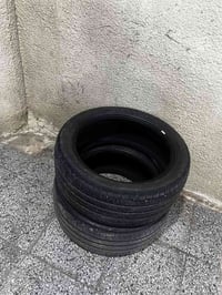 زوج تايرات صيني درجه اولى مستخدمات اقل 10 ايام  ب100 قفل  275/40/20  0...