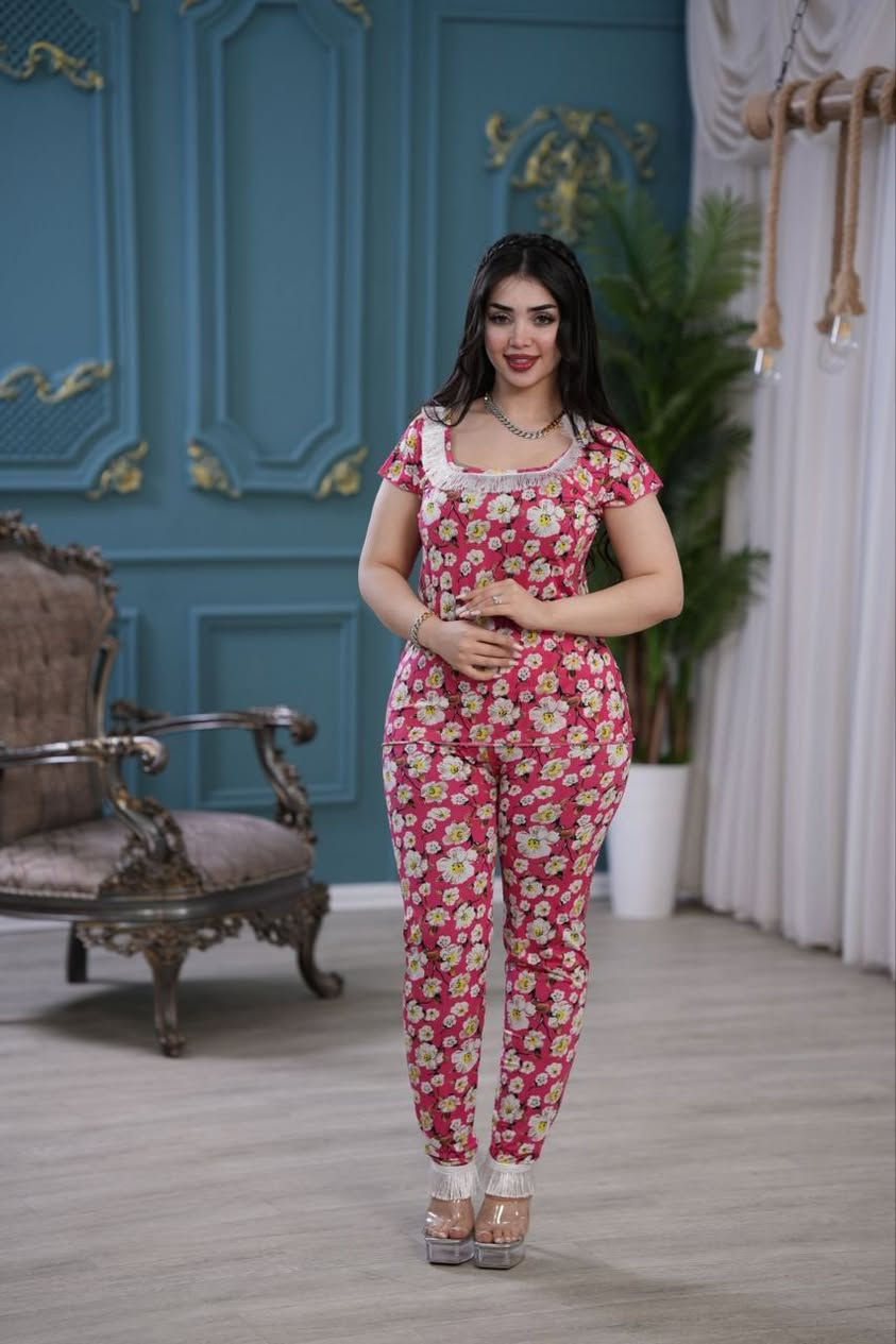 تراك نسائي
خامة فانيلا زبدة
القياسات L. XL. 2XL.3XL.
السعر خاص 
توصيل جميع المحافظات


**إذا كنت صاحب هذا الإعلان وتريد حذفه لأي سبب، رجاءا أرسل رسالة إلى الدعم الفني**