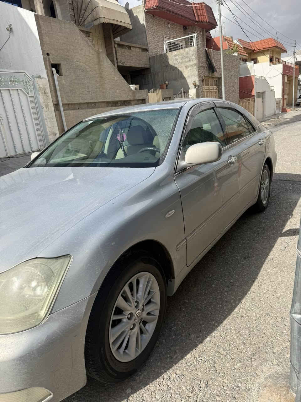 شاهینە موس پاکەتی📦🎌
سلفەر
شاهینە ٢٠٠٥
ناو زەرد
١٨٠ گیر مکینە بجوک
ویل و تایەی سفر بیلادی
بەسمە رەش
تەنها ١ پارجە بۆیاخی ئەوروپا 
سۆنەرەکەیم داناوە 
سەیارەکە ١ خالی پیوە بوو ١ گلا ببرە
١١٠ هەزار کم حەقیقی رۆشتوە
تنو تۆڵ و ٢٥٠ دینار مەسرەفی تیا نیە
شوێن: دەربەندیخان
ئەوانەی بۆ ئیسفادەیانە تەلەفون با نەکەن
(***********)
