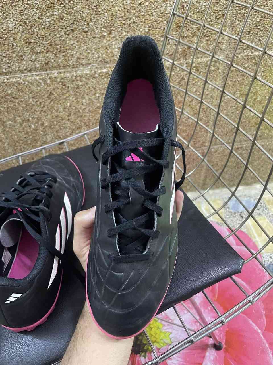 حذاء
حذاء اديداس كوبا 
قياس 43


**إذا كنت صاحب هذا الإعلان وتريد حذفه لأي سبب، رجاءا أرسل رسالة إلى الدعم الفني**