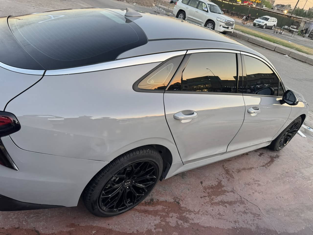 سلام عليكم
للبيع K5 GTline 2500 
موديل 25 وارد الأمريكي
حادث بنيد جاملغ ايمن وصبغ نفسه
ماشية 19000 ميل
رقم بغداد معوقين 
للاستفسار  ***********
السعر 15,500$
155 ورقة
