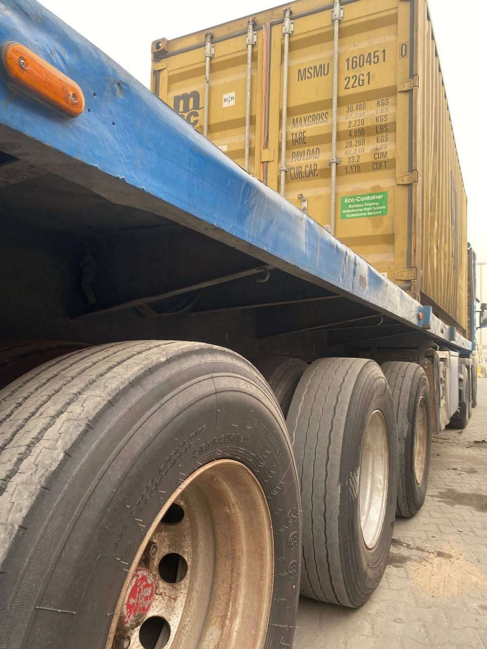 سكانيه للبيع موديل 2002 تخم تاير كير 3 3 مكينه 8 رقم بصره سنويه جديد ***********
