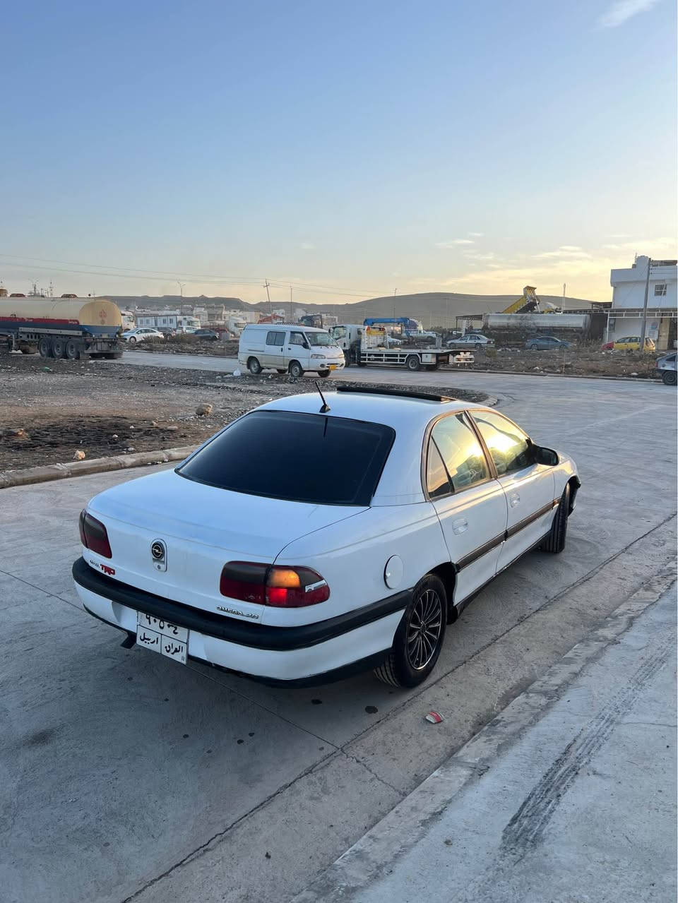 ( اوبل اوميگه بزون    1995  فول فول مواصفات )
(گير توماتيك اسلايت دبل يرباگ داخل صاج قفل مركزي 4 جامات كهرباي )
(كوبون بانزين موصل اصلي )
( تبريد بارد ثلج )
(الصبغ 2 قطع )
(4تايرات جديد لوگ سياره جاهز او مجهز )
(گير ابشرط مكينه 20 المرغوب كبس ابشرط بدون اي عيب )
(رقم اربيل مميز /هزا 2025/سنويه 2026 )
(شرط التحويل ثاني يوم )
( العنوان دهوك قضاء برده ره ش )
(***********) واتس اب 
(***********) واتس اب 
(السعر        48    $     اوبي مجال  ) اكر, نينوى
