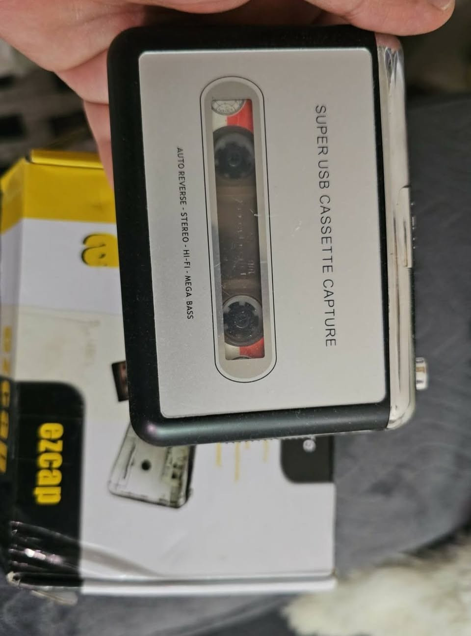مسجل كاسيت
يحوال الكاسيت الى  mp3 من خلال الحاسوب 
متوفر توصيل كل محافظات العراق
السعر ١٥ الف


**إذا كنت صاحب هذا الإعلان وتريد حذفه لأي سبب، رجاءا أرسل رسالة إلى الدعم الفني**