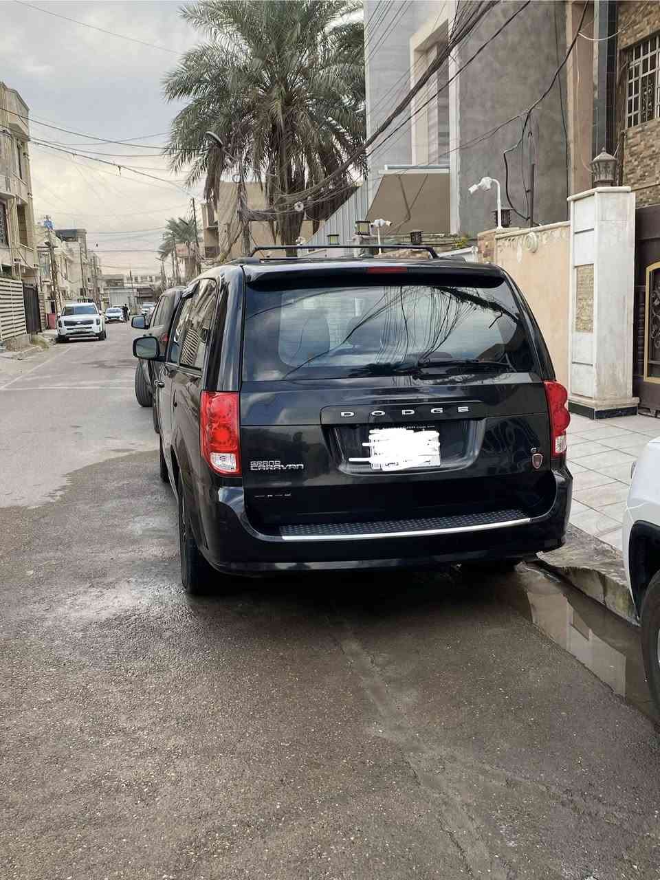 السلام عليكم

من رخصة الادمن  
دوج كـرفان 7 راكب 2019 GT للبيع او مراوس حادث بسيط كما فالصور وبيها توحيد لون جاملغ الخلفي فقط وبيها شخط باب السلايد شخطها ابو ستوته 

المواصفات:

تشغيل عن بعد
3-قطع تبريد 
6-جام كهرباء 
كشنات جلد وكهرباء
تدفئة كشنات
كشنات سياحي ومنفصل 
تدفئة بالمرايا
ابواب كهرباء 
صندوق كهرباء
بردات بلادي
فرس وسطي + شقفي كبير
شاشة قلابه + كامره خلفيه 
سي دي چينجر 6 اقراص + ميموري خزن 
 
رقم بغداد انكليزي بأسمي تحويل ثاني يوم وين ميعجبك 
السعر 178$ وبيها مجال حك الجيه

بغداد  السيديه ***********
