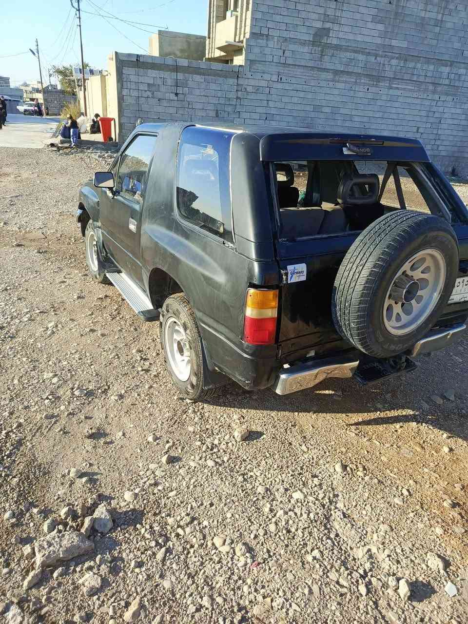 ازوزه ياباني موديل 95 تك باب رقم ديالى مشروع وطني شرط التحويل محرك تو واي كير عادي السعر ( 25 ورقه) بيها مجال قليل للشراي مكاني ديالى جلولاء  ***********  واتساب مازنجر
