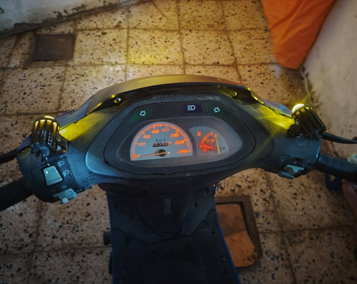 فراشه للبيع نضافه فول ما مفتوح ولا برغي

مكينه مال حاويه صالي شهر من اشتريته من وكيل

سعر 600 بيه مجال مو شراي لا يتعبني ولا اتعبه

رقمي هاذه. ***********
