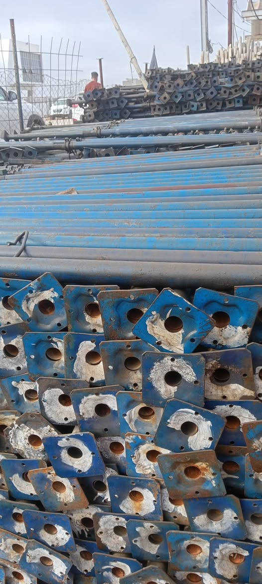 السلام عليكم 
يوجد جكات نظيف جدا جدا  للبيع 
العنوان /حلة 
***********
