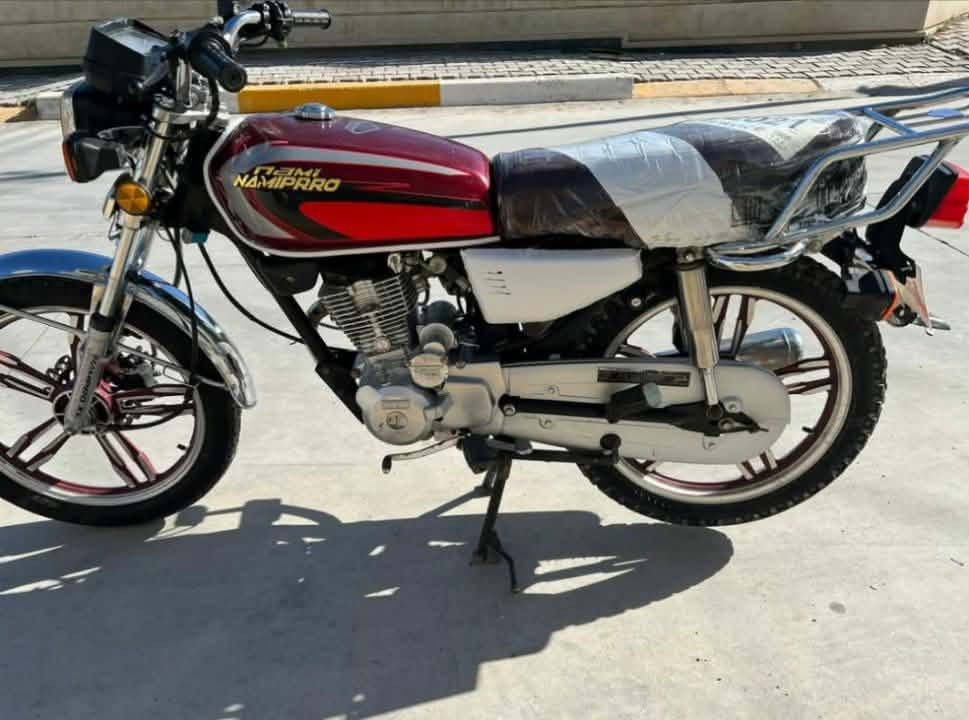 سلام علیکم اخواني عزیز موجود ماتور 5 کیرات موجود منفیس حیل نضیف  شراي یخابر او یراسل ***********
