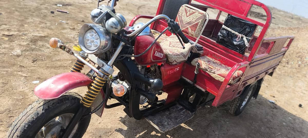 السلام عليكم ستوته نضيفه شاصي مكفول تخم تاير مكينه نضيفه كفاله من تبخير المكان ميسان سعر مليون او 700 وبيها مجال الشراي رقم الهاتف ***********
