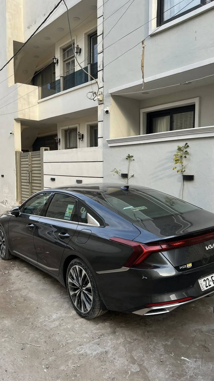 سلام عليكم K8 موديل 2023 محرك بانزين 3.5...فول مواصفات لون نفطي داخل بيجي ...سيارة جديده ماشيه 30 بيها 3 رصعات بسيطه وبارد بالباب خلفي بسيط ايضا

مكانها كاظمية 
***********
