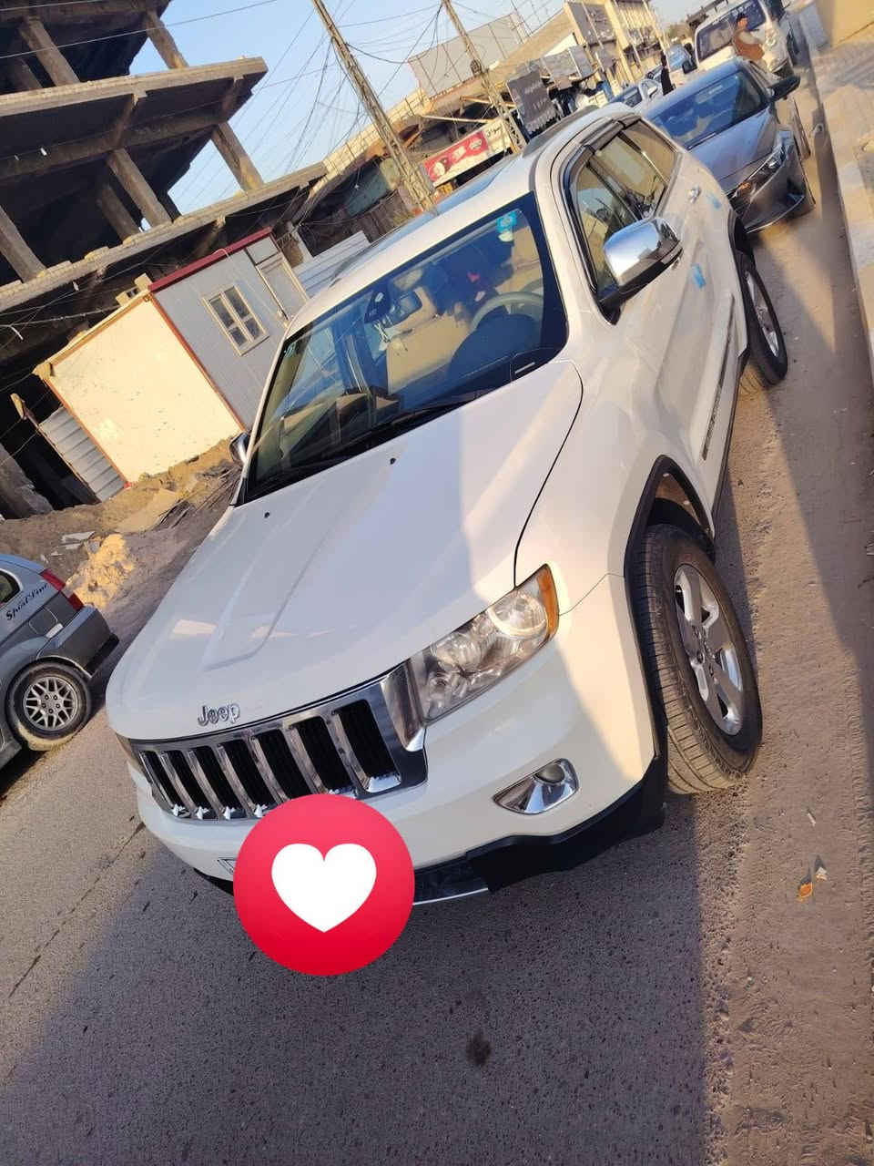 السلام عليكم
جيب لاريدو لبيع موديل 2011
سياره فول مواصفات واحد عله واحد
تخم تأيرات جديد صدر كهربائي لايتات زون.
سياره بسمي رقم بغداد انكليزي 
السعر 175
المكان بغداد خان ضاري او الكرمه الانبار
رقم التواصل ***********
الواتساب ***********
ااني مكفل بل نشر
