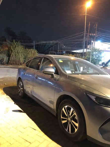 بي وايدي
2025 
زيرو ماشية 600 الف
بيه بس هيه طخة باب فقط
***********
