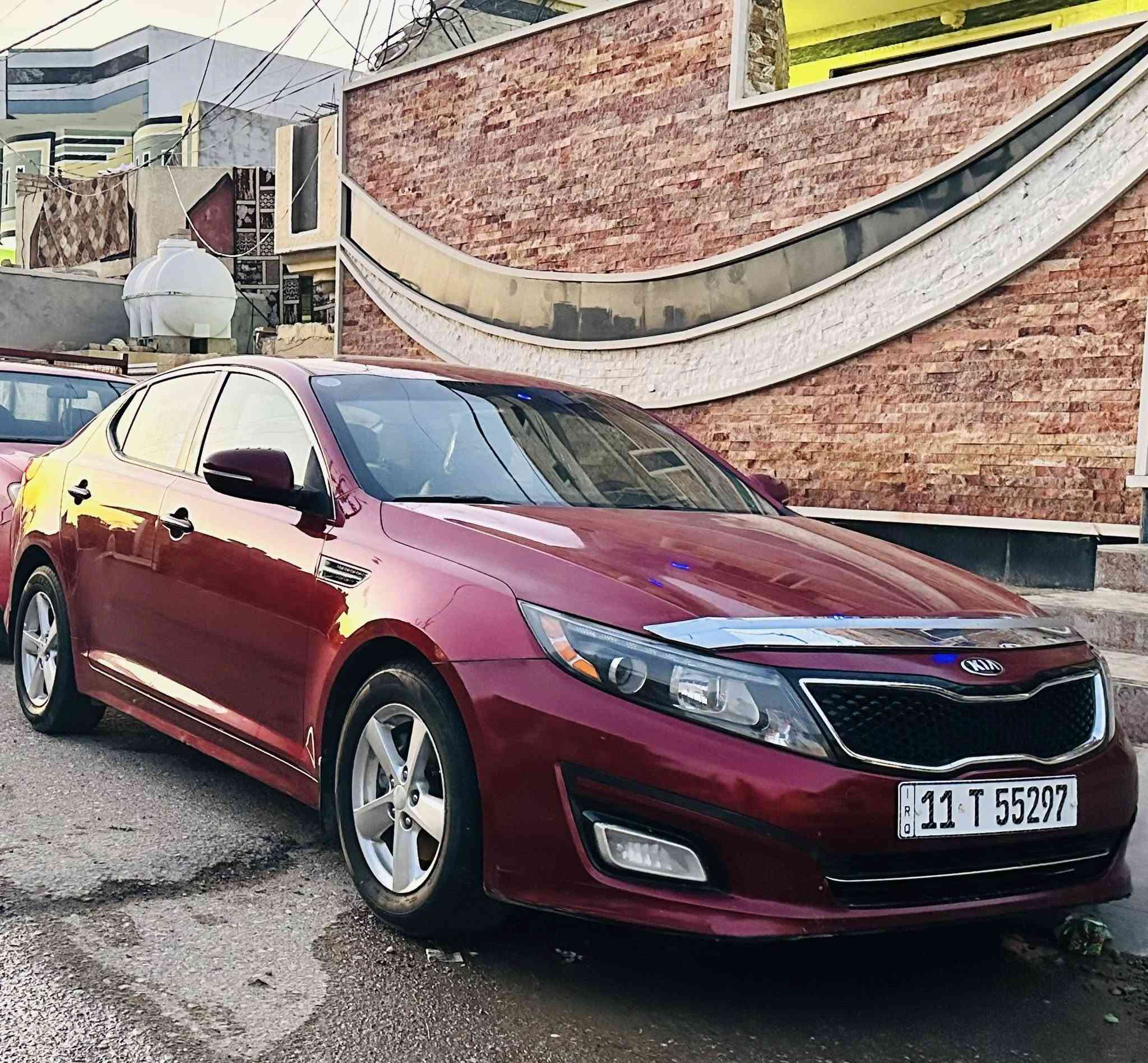 السلام عليكم كيه اوبتمه 2015 رقم بغداد الجديد ليبل واحد والسونار موضح كلشي محرك 2400
ماشيه 131 مكانه ديالى 
السعر 117 بها مجال بصيط
شوف السونار واتصل
***********
