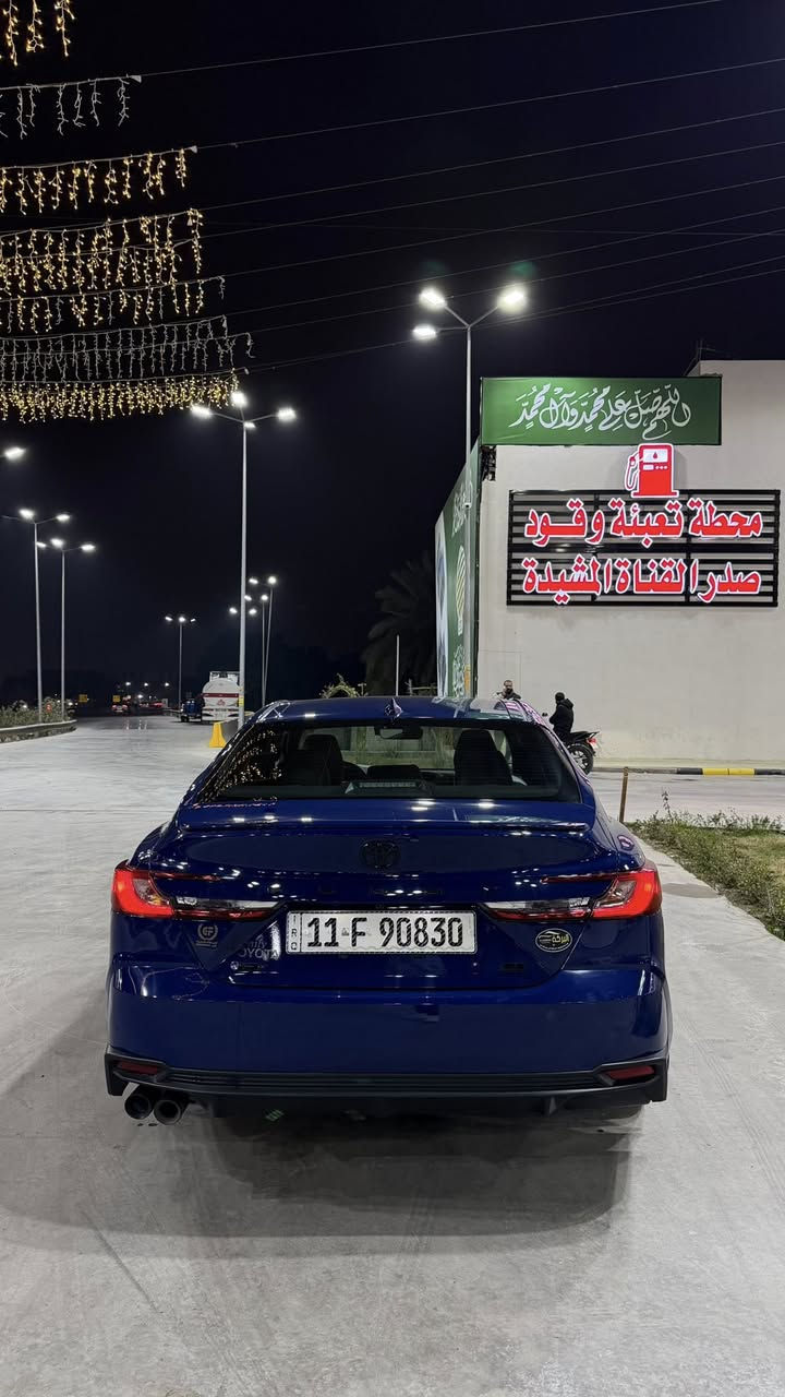 السلام عليكم 
تيوتا كامري 2025 SE بلاك ادشن
هايبرد 
حادثها جاملغ مبدل ومصبوغ ومكانين بارد 
بدون ايرباك
ماشية 26الف ميل
مرقم بغداد 

220$ وبيها مجال بسيط 
***********
بغداد 📍
