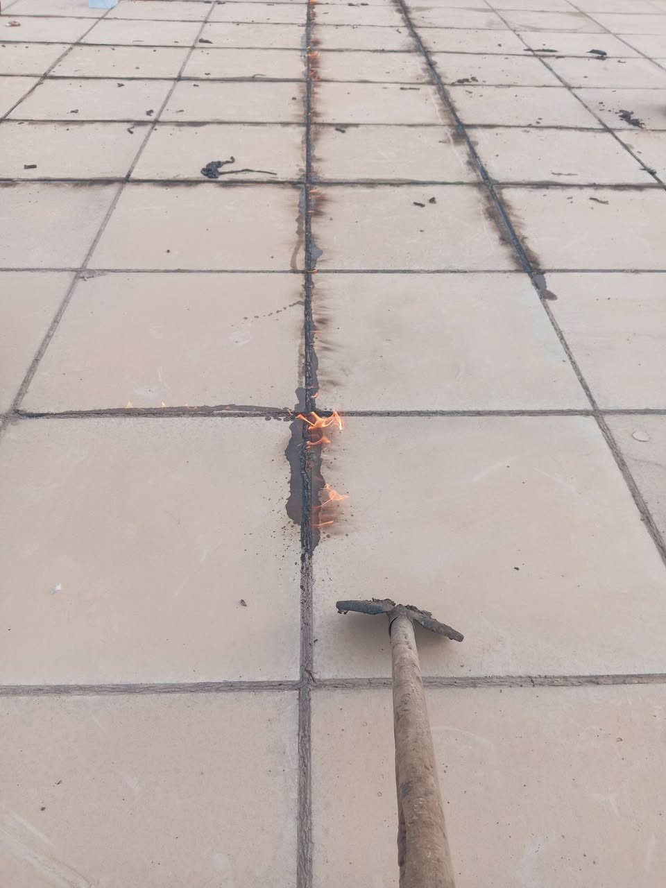 ***********
🏠 مستعدّون لخدمتكم في تنفيذ أعمال العزل بكافة أنواعها!
نقدم لكم أفضل خدمات تطبيك البيوت ودوائر الدولة بأعلى جودة وبإشراف هندسي احترافي.

✨ خدماتنا تشمل:
✔ قلع وتجديد الماستك والإيزوكام
✔ تنفيذ جميع أعمال العزل حسب المواصفات المطلوبة
✔ توفير قير – نايلون – لباد – فلين – تراب
✔ عمل نظيف، سريع، وبجودة عالية

💪 نضمن لك:
• شغل مضبوط
• مواد أصلية
• أسعار مناسبة
• فريق متخصص جاهز لأي مشروع

📲 ل
