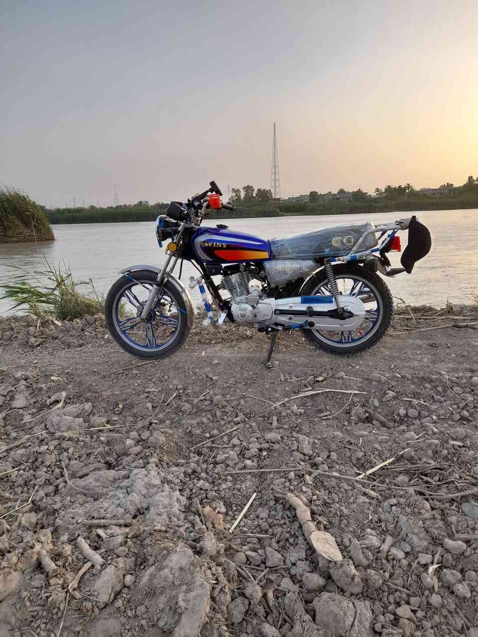 للبيع مديل 21 سعر 460 ماطور سويلك مكاتبه ملفيس ضايع مكفول مت سرقه والعشاير اتكفله
هاتف ***********
