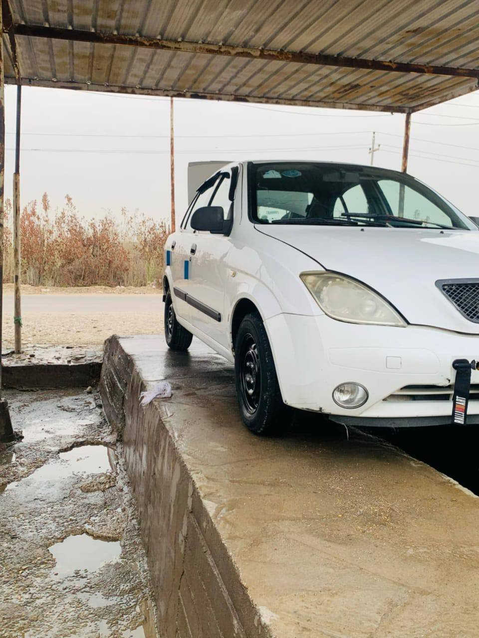 السلام عليكم 
تايبا 2013
محرك 1600مكفول 
كير مكفول 
تبريد فقط الراديتر وجايبه عندي ماشاده 
صبغ قليل جدا بلاحزام 
رقم واسط سنويه مانافذه شرط التحويل 
بدون خياس 
تخم تاير جديد 
صدر جديد 
كهربائيات كله شغاله 
مابيها نقص ترايك وين ميعجبك 
***********
مكاني واسط الصويره طريق المطار
