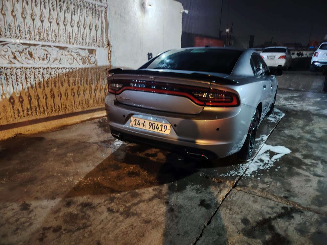 جارجر كفاله عامه فقط جاملغ الخلف الايسر بي نصه مصبوغ اثر بنجر بدون ضربه وصبغ مديل 15 ومعلايه 16 داخله معوقين حره رقم بصره دولي رقم الجديد صاعده هزه مواصفات عادي شاشه كبيره كاميره حساسات خلفيه كشن حضن بدون فتحه لون صدر حمام سعر 155 وبيه مجال اتصال ***********
