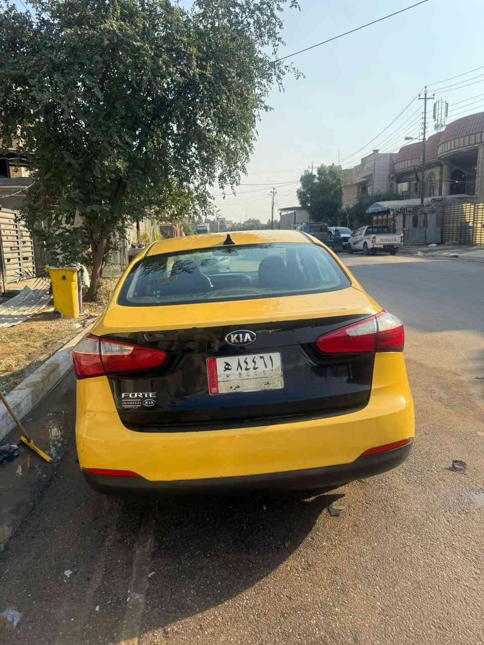 كيا فورتي للبيع موديل ٢٠١٦ حادثها جاملغ امامي فقط محرك ١٨٠٠ دوش محرك وكير مكفولات من الفتح سياره مابيها معجون تبريد ثلج تدفئه شغاله تخم تاير سياره جاهزه للاخير السعر ١١٠ وبيها مجال مكان السياره بغداد البلديات ***********
