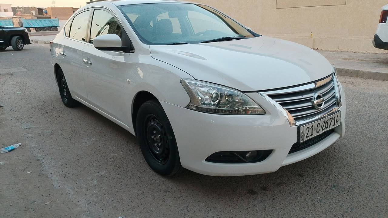 السلام عليكم 
سني سنترا خليجي موديل 13 رقم سليمانية انكليزي سنوية جديدة تحويل ثاني يوم..السياره بلادي بيه قطغين صبغ جملغ بنيد فقط.. كير محرك تبريد مكينه كفاله عامه بلادي 
تخم تاير شواصي مكفولات بلادي تبريد ثلج سعار 86بي مجال حك جيتك العمله العنوان بغداد بلديات نتصل وتدلل 
***********

