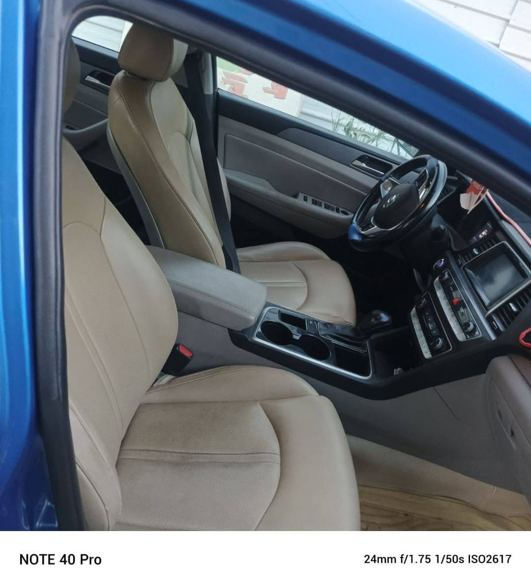 سلام عليكم 
سوناتا  2018 وارد أمريكي ضرارها باب السايق
سنويه جديده لنهاية ال30
محرك 2400 gdi
شاشه كبيره    
شاشه قراة اعطال
رادار جانبي 
كأمره دوار
مانع انزلاق 
تحديد مسار
فول تحكم ستيرن 
وضعيات قياده ايكو  وعادي وسبورت 
كشن كهرباء +هيترات بالكشنات 
 اشاير مري 
بصمه ابواب وصندوق  
جنطه ذكيه 
حساسات
تبريد ثلج 
صدر امامي خلفي جديد***********
