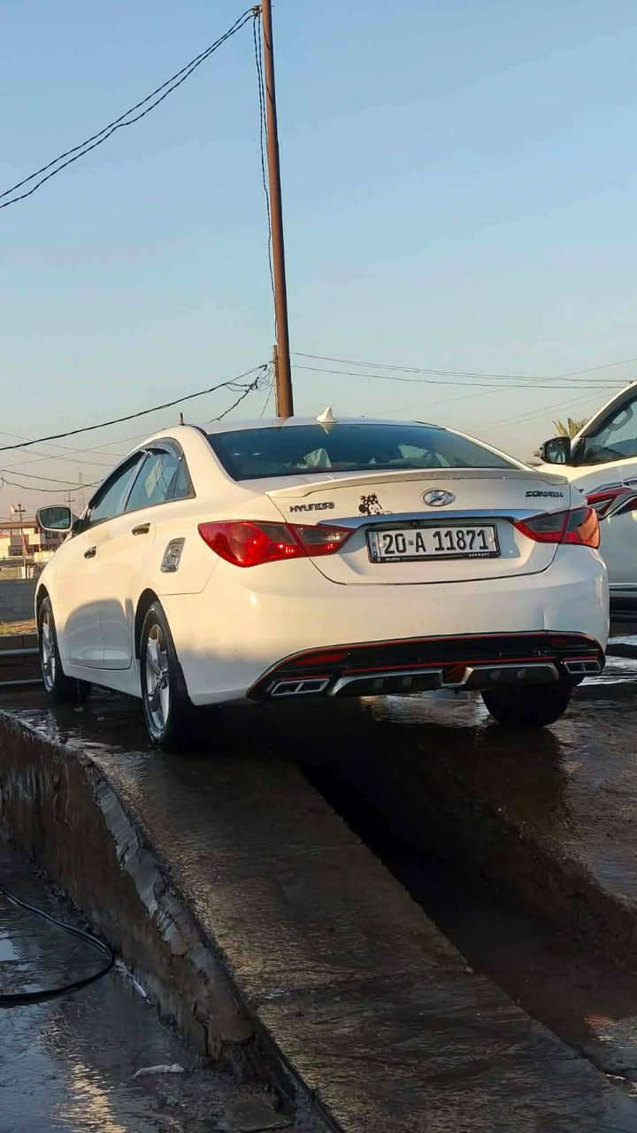 السلام عليكم سوناتا 2011 امريكي بأسمي سنويةة 2029 نص فول شاشة قطعتين تبريد كامرة ضررها قطعتين بدون ضربة تخم تاير تخم ويل محركها لابخار ولاتنقيص كاملة وترهم مراوس حسب القناعة سعرها 105 وبيها مجال مكان ديالى الخالص ***********
