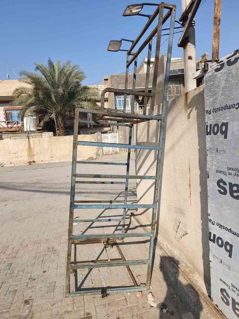 محجر ستوته كامل للبيع 60الف قفل   مكاني الحر ***********
