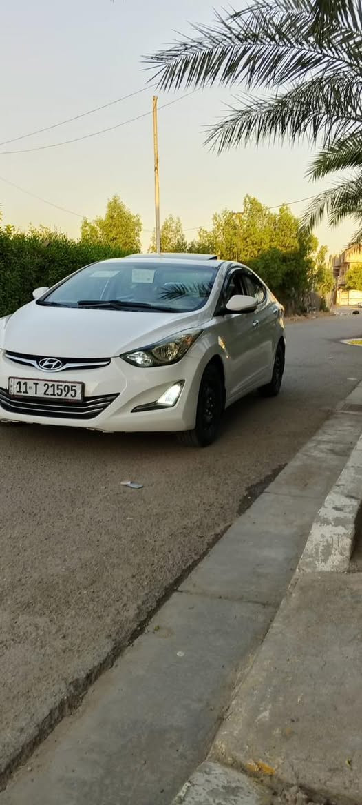 انترا للبيع موديل ٢٠١٣ خليجي محرك ١٨٠٠ دوش سيارة نظيفه وجاهزه محرك كير تبريد ثلج تخم تاير سيارة سلايت روف شاشة كامره تحكمات  سيارة كل نقص مابيها  بيها صبغ باب السائق وهلال الجاملغ الخلفي فقط والباقي مكفوله ماشيه  ٩٧ الف رقم بغداد مشروع وطني الجديد تحويل ثاني سعرها ٩٤  ورقه ومكان السيارة بغداد البلديات ***********
